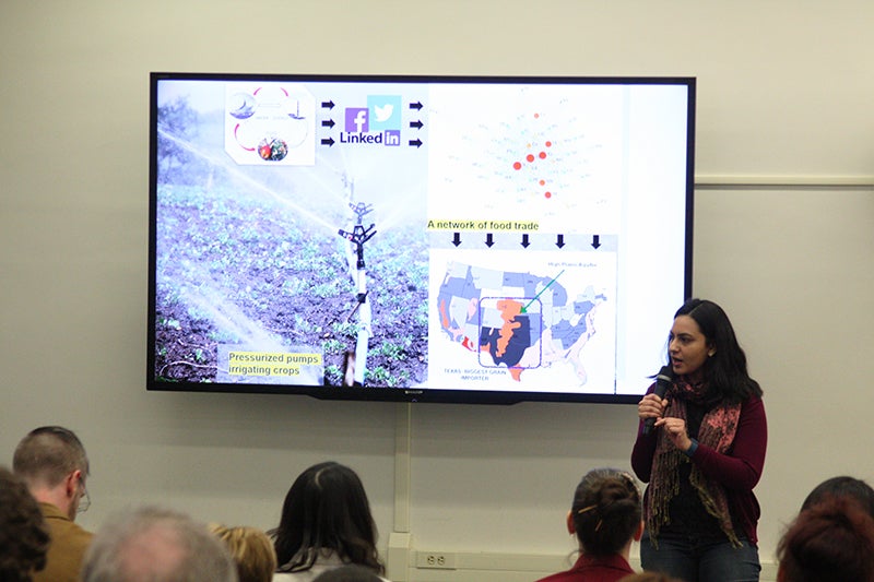 Nemi Vora presents her three-minute thesis