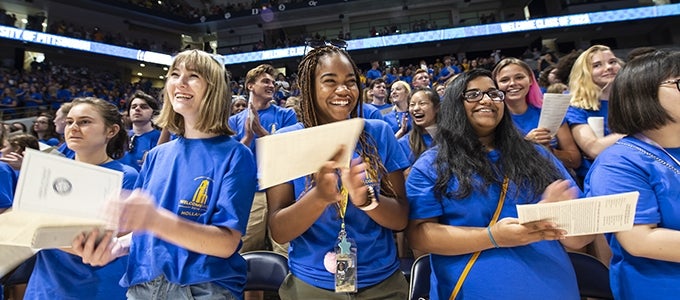 students attending new student convocation
